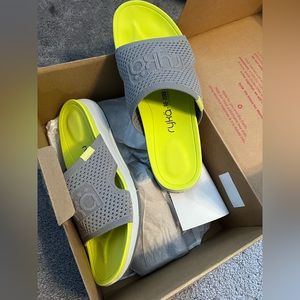 Ryka thrive slide size 9.5 medium width